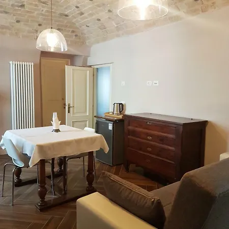 La Dimora Del Falconiere - Luxury Bed & Breakfast Sulmona