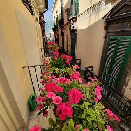 La Dimora Del Falconiere - Luxury Bed & Breakfast 4*