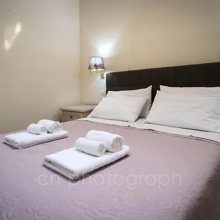 La Dimora Del Falconiere - Luxury Bed & Breakfast