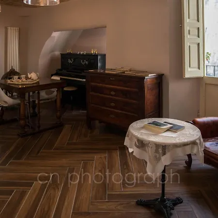 La Dimora Del Falconiere - Luxury Bed & Breakfast Sulmona