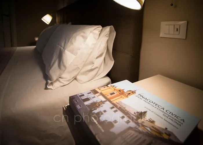 La Dimora Del Falconiere - Luxury לינה וארוחת בוקר