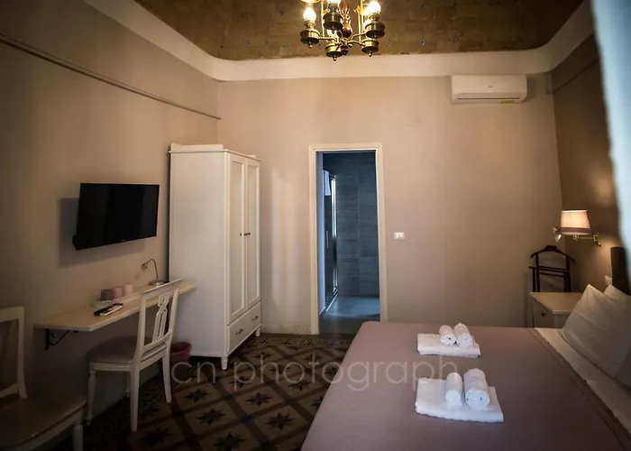 La Dimora Del Falconiere - Luxury 4* Сульмона